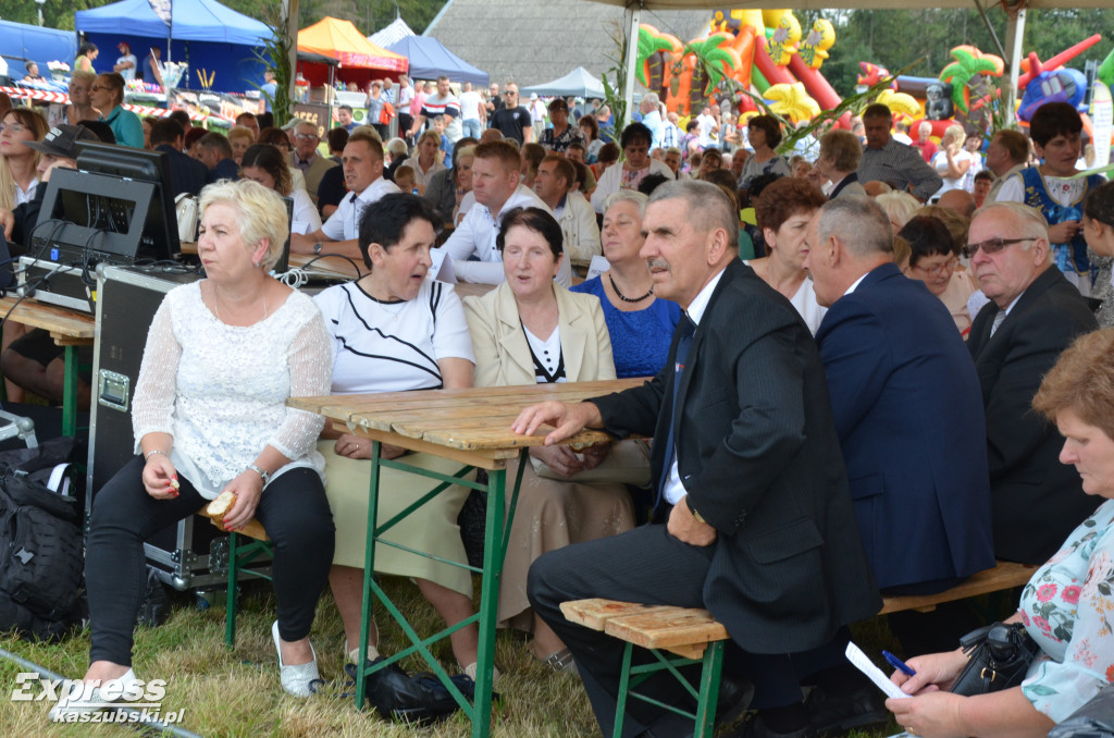Dożynki w Borczu