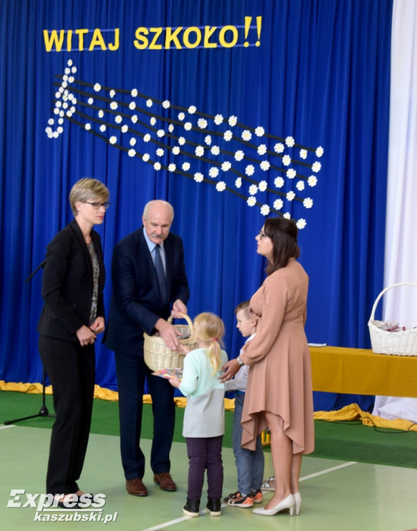 Rozpoczęcie roku w ZKiW Dzierżążno