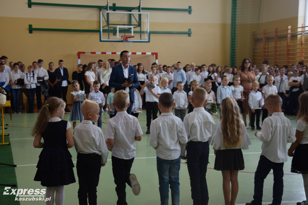 Rozpoczęcie roku w ZKiW Dzierżążno