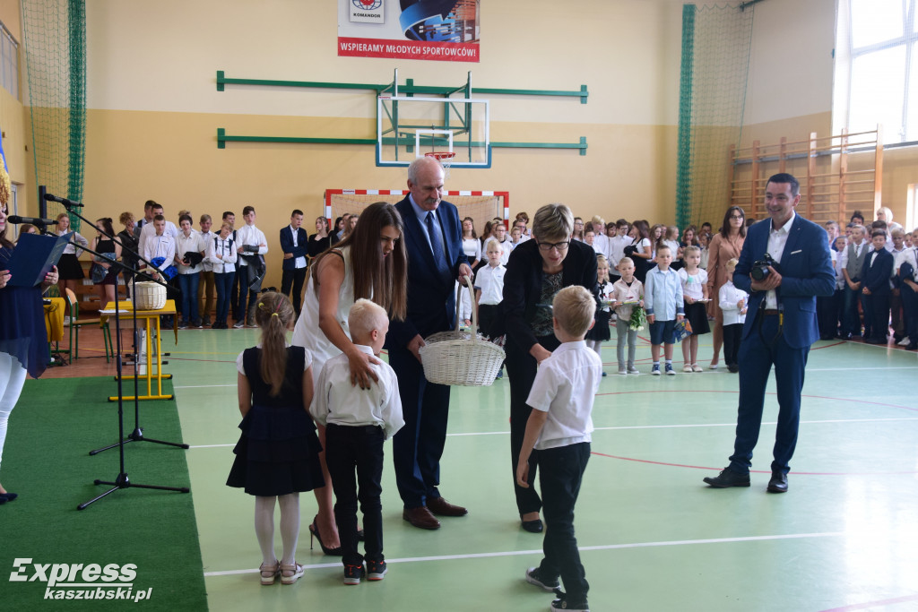 Rozpoczęcie roku w ZKiW Dzierżążno