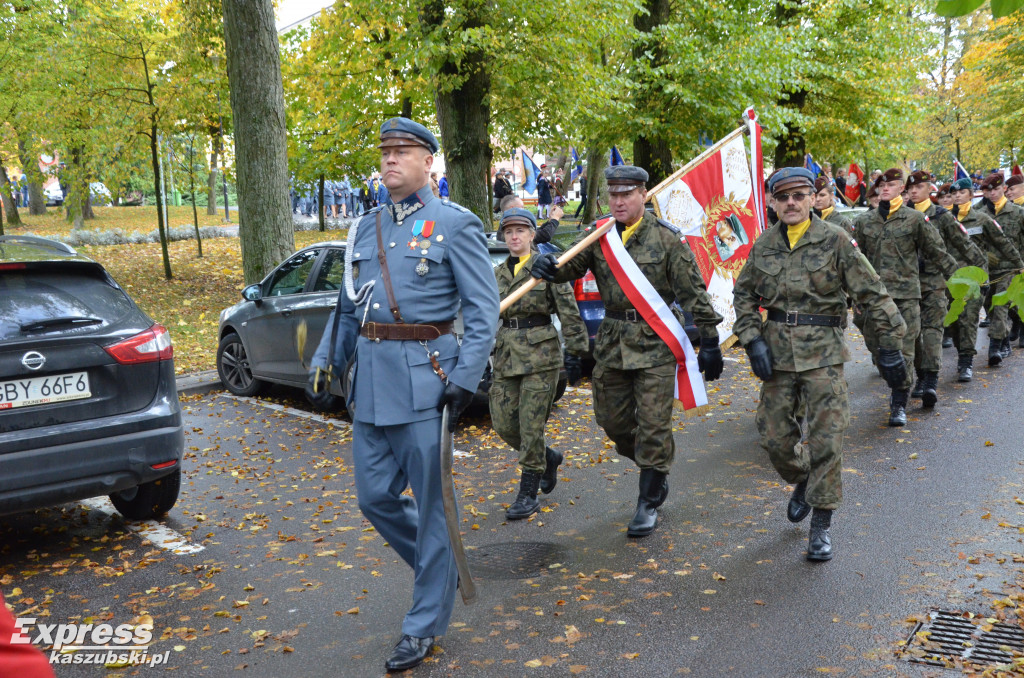 Odsłonięcie pomnika J. Piłsudskiego