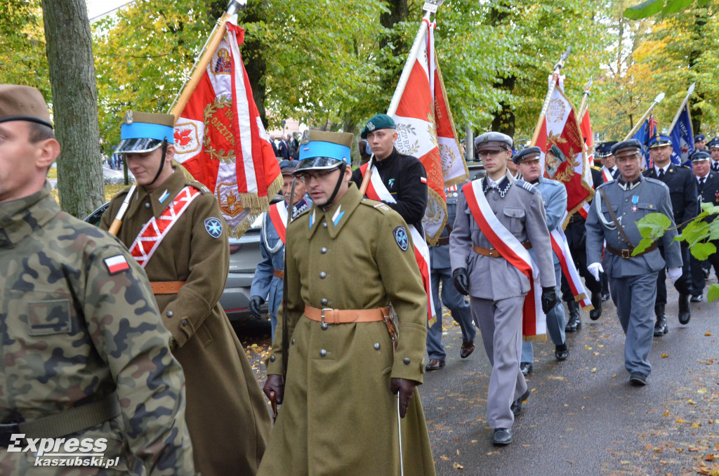 Odsłonięcie pomnika J. Piłsudskiego