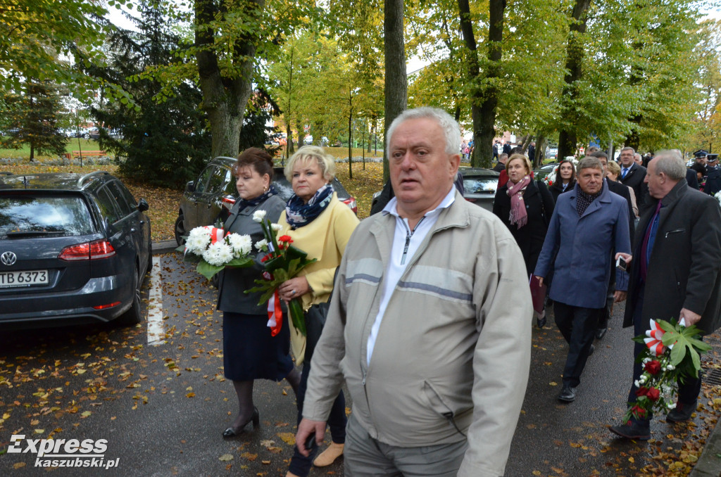 Odsłonięcie pomnika J. Piłsudskiego