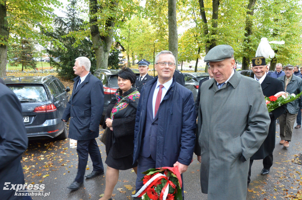 Odsłonięcie pomnika J. Piłsudskiego