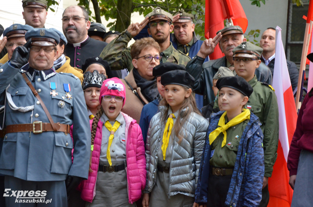 Odsłonięcie pomnika J. Piłsudskiego