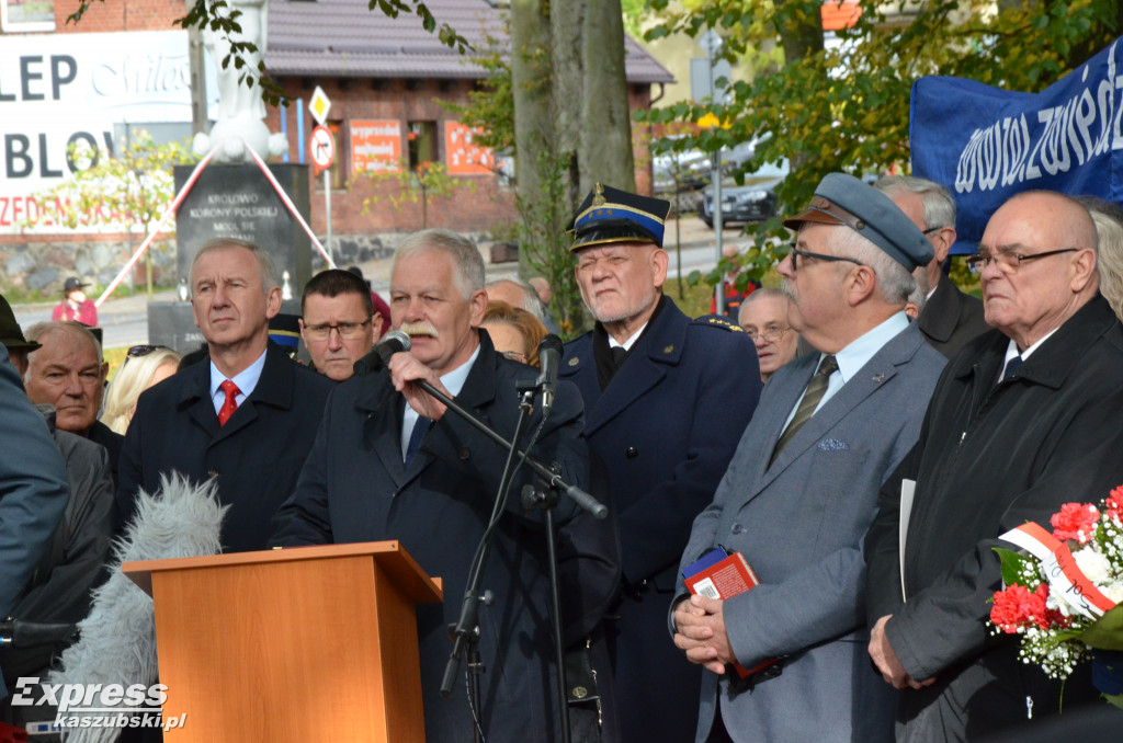 Odsłonięcie pomnika J. Piłsudskiego