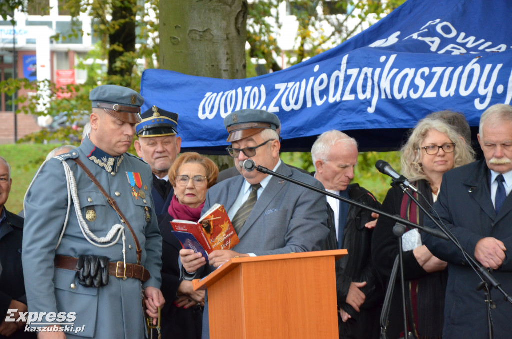 Odsłonięcie pomnika J. Piłsudskiego