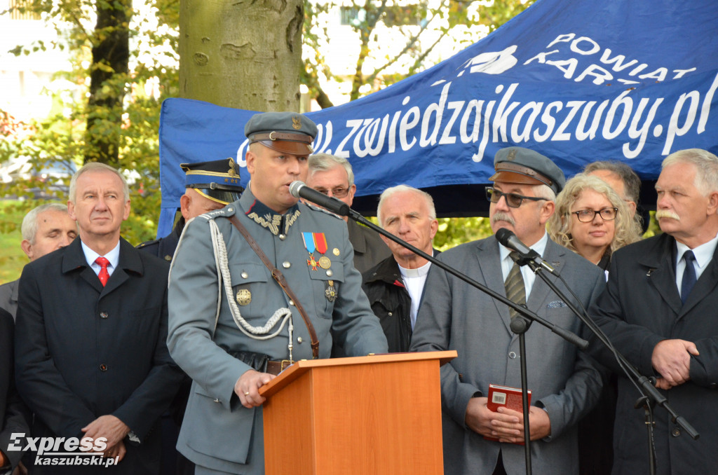 Odsłonięcie pomnika J. Piłsudskiego