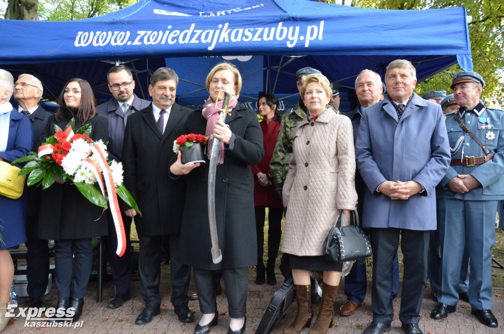 Odsłonięcie pomnika J. Piłsudskiego