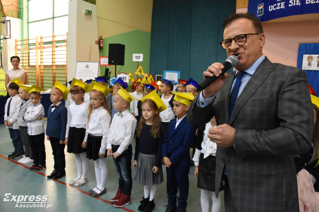 Ślubowanie pierwszoklasistów z Przodkowa