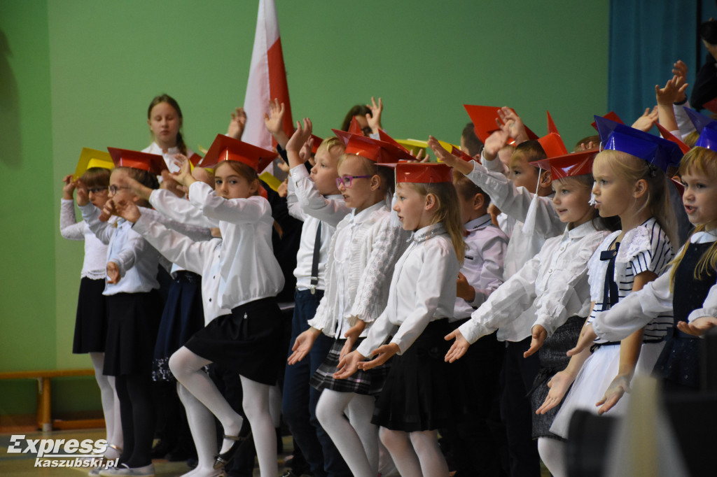Ślubowanie pierwszoklasistów z Przodkowa