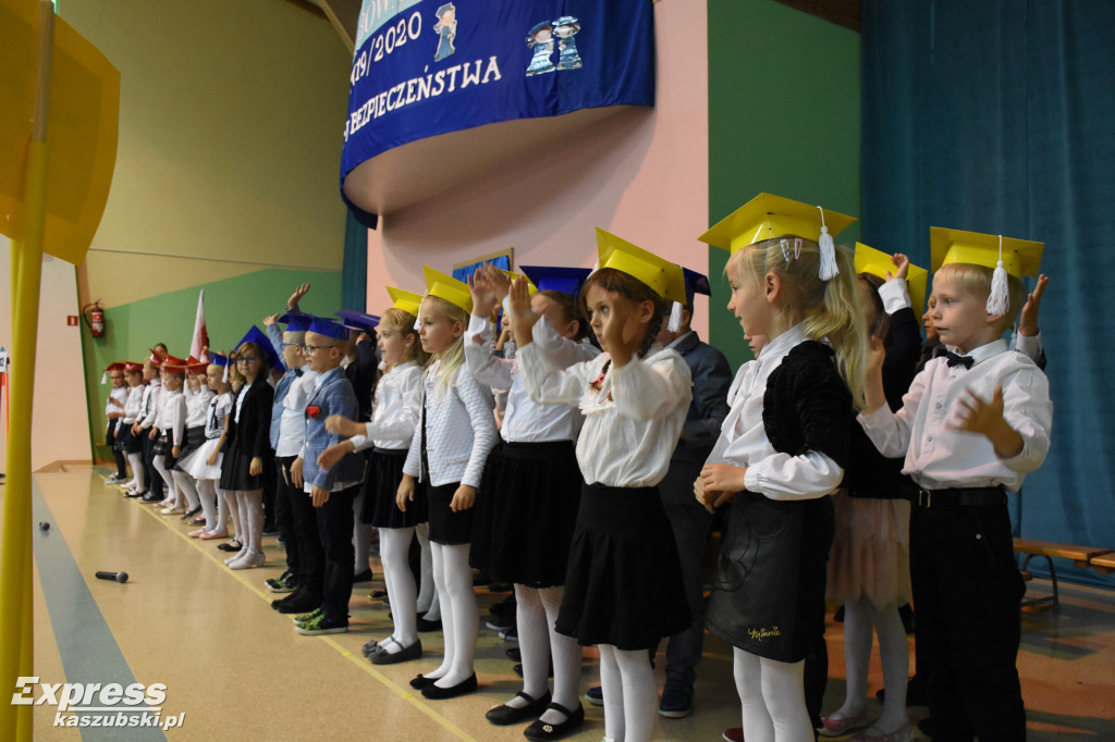 Ślubowanie pierwszoklasistów z Przodkowa