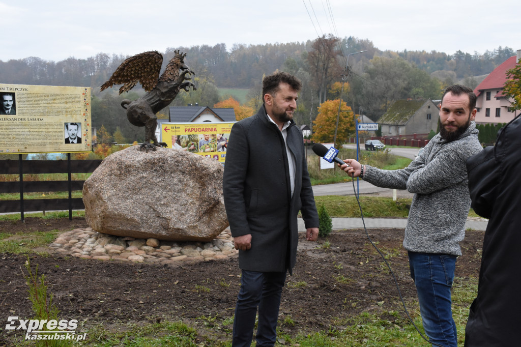 Odsłonięcie pomnika w Stryszej Budzie