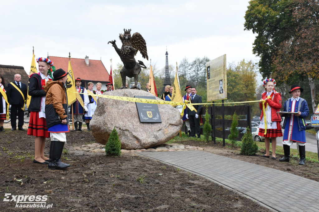 Odsłonięcie pomnika w Stryszej Budzie
