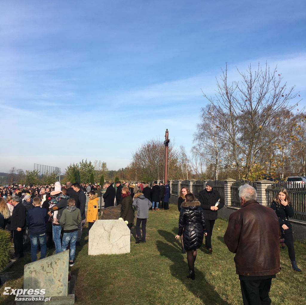Gowidlino. Dzień Wszystkich Świętych
