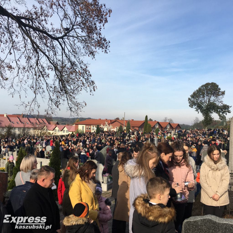 Gowidlino. Dzień Wszystkich Świętych