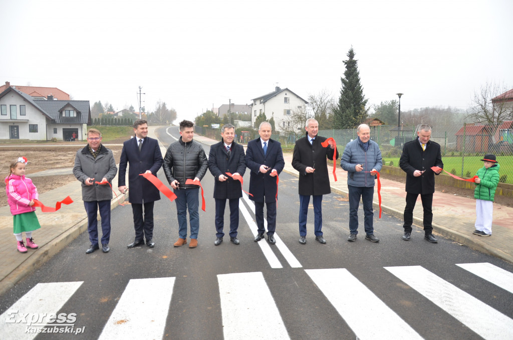 Wyremontowany odcinek drogi Wygoda Łączyńska-Chmielno