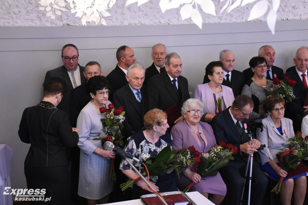 W Sulęczynie jubilaci odebrali odznaczenia