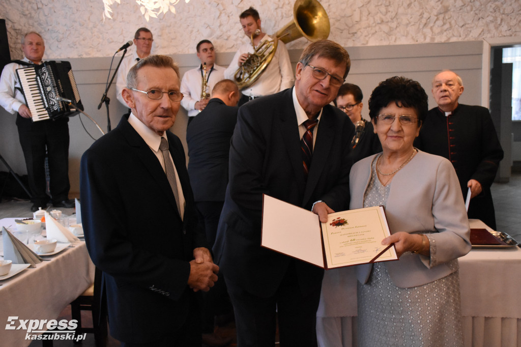 W Sulęczynie jubilaci odebrali odznaczenia