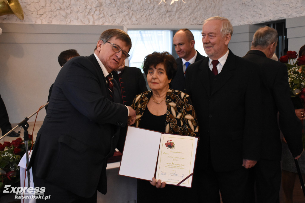W Sulęczynie jubilaci odebrali odznaczenia
