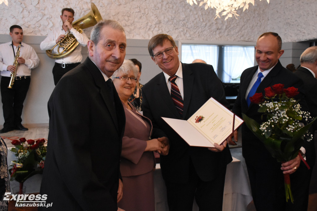 W Sulęczynie jubilaci odebrali odznaczenia