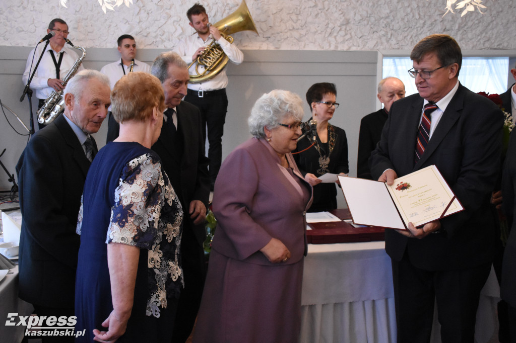 W Sulęczynie jubilaci odebrali odznaczenia