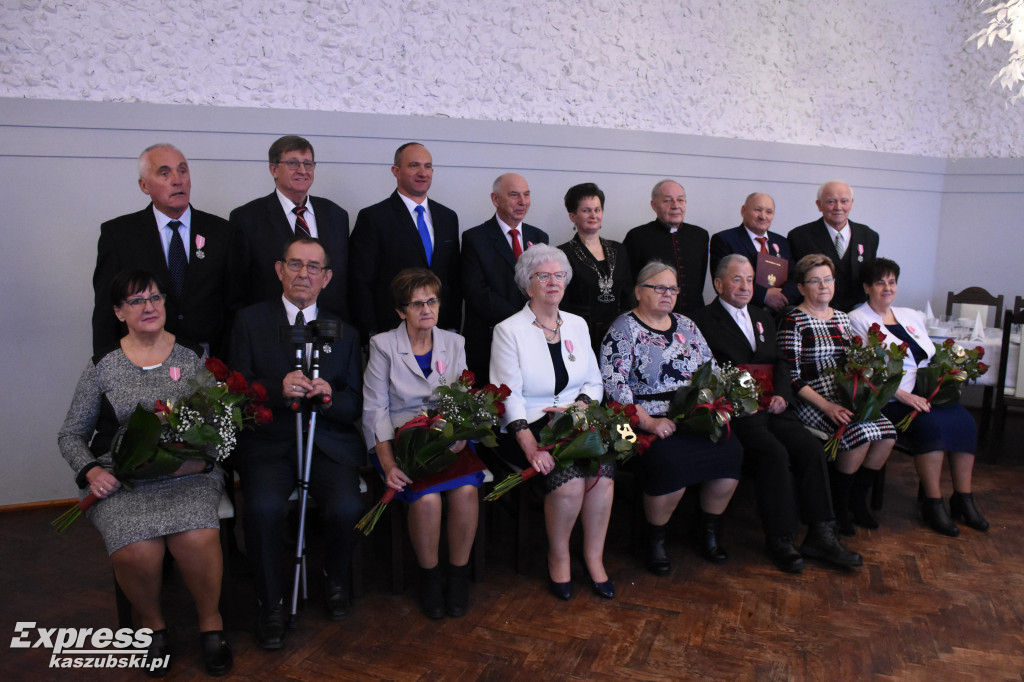 W Sulęczynie jubilaci odebrali odznaczenia