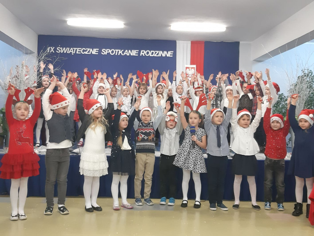 Kiermasz świąteczny w ZSO nr 2 w Kartuzach