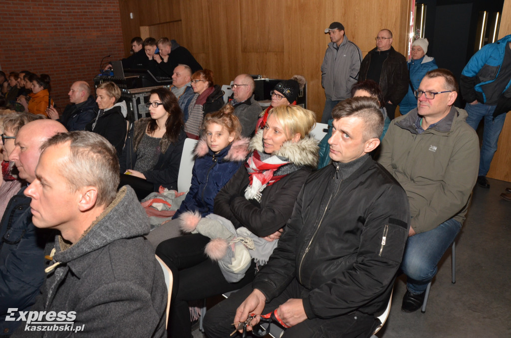 Żukowo. Jarmark i koncert Szymona Wydry