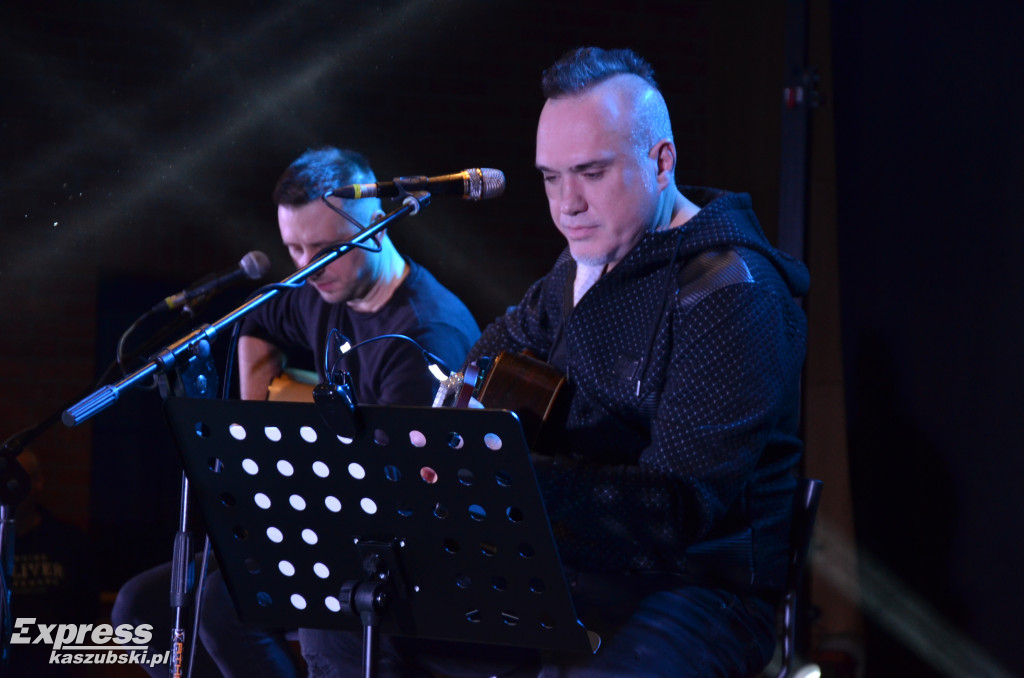 Żukowo. Jarmark i koncert Szymona Wydry