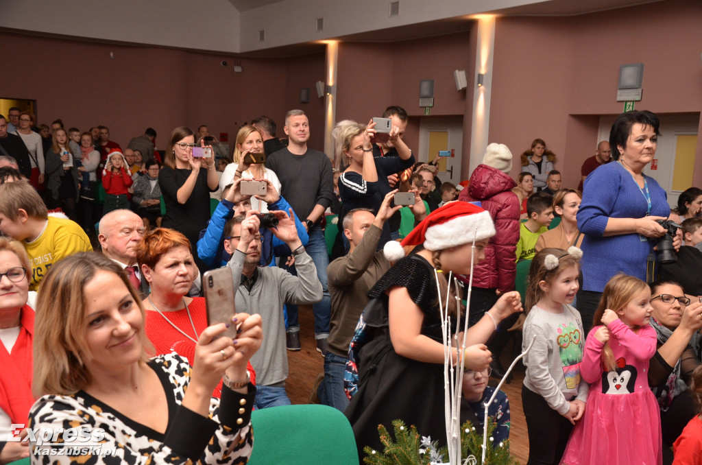 Koncert Dzieci Dzieciom
