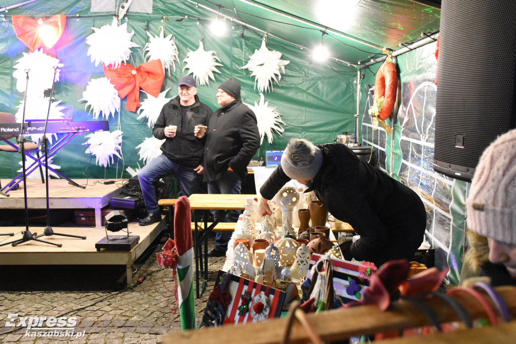 Jarmark Świąteczny w Sierakowicach