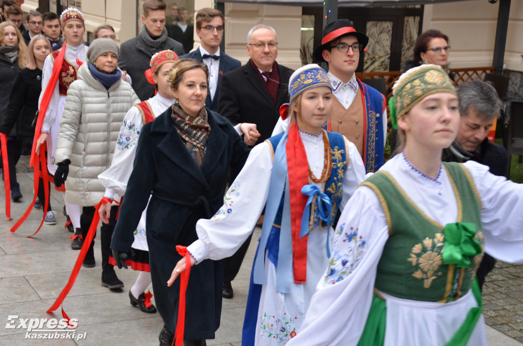 Kartuzy. Polonez maturzystów 2020