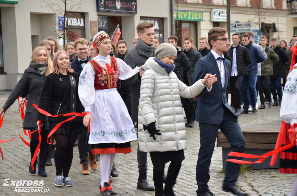 Kartuzy. Polonez maturzystów 2020