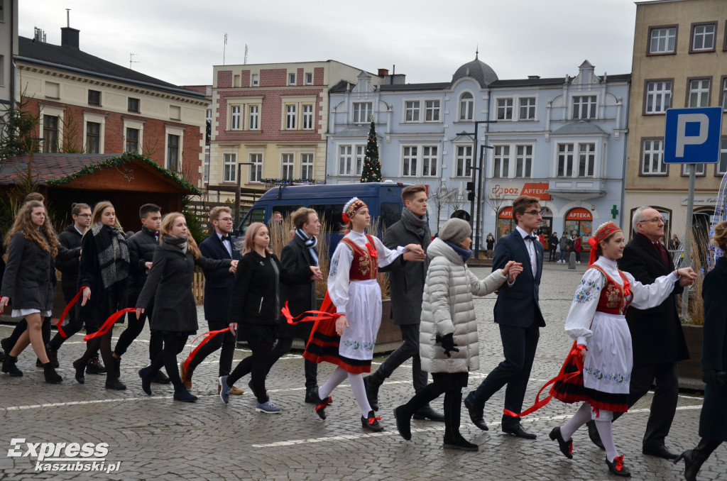 Kartuzy. Polonez maturzystów 2020