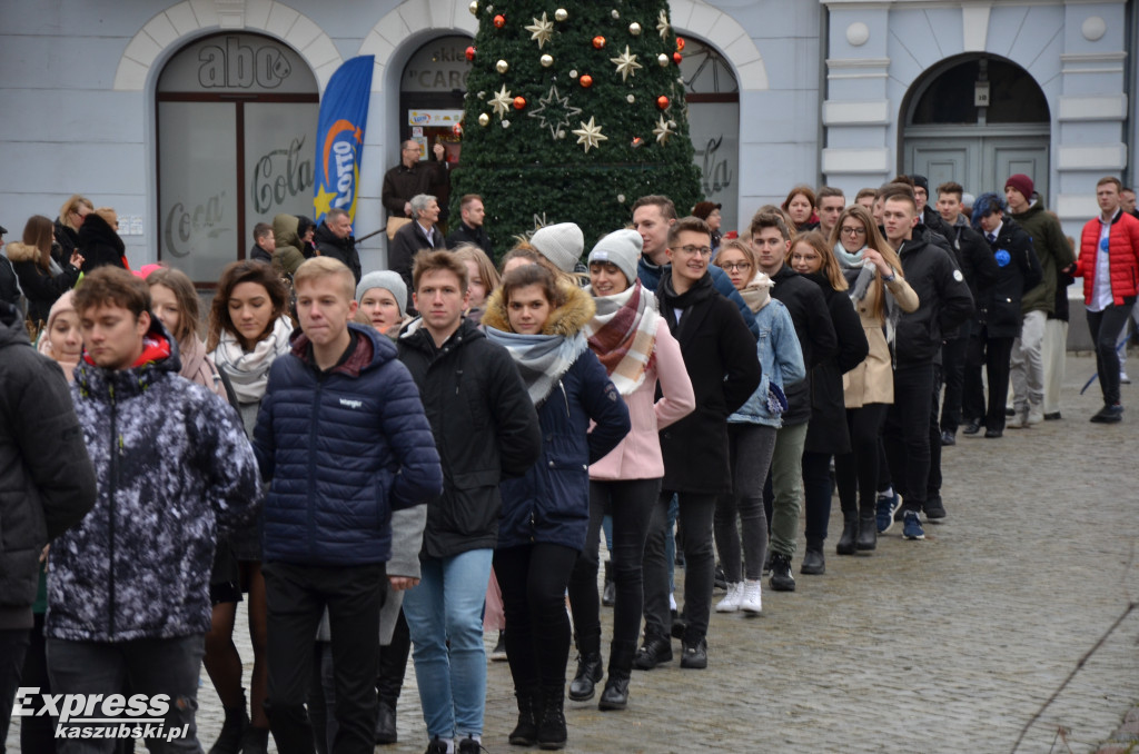 Kartuzy. Polonez maturzystów 2020