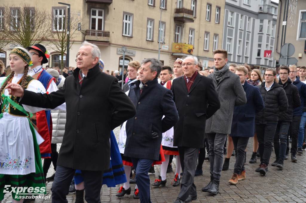Kartuzy. Polonez maturzystów 2020