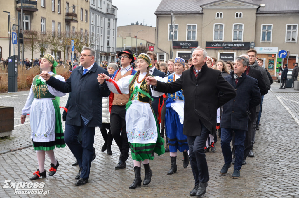 Kartuzy. Polonez maturzystów 2020
