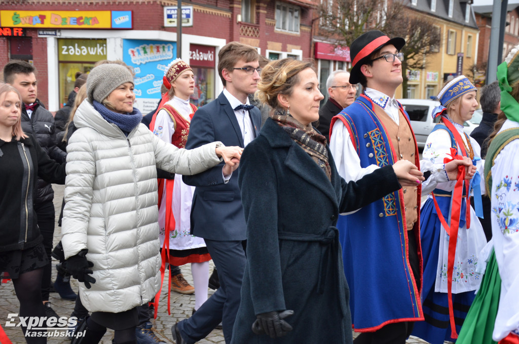 Kartuzy. Polonez maturzystów 2020