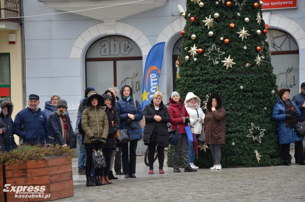 Kartuzy. Polonez maturzystów 2020