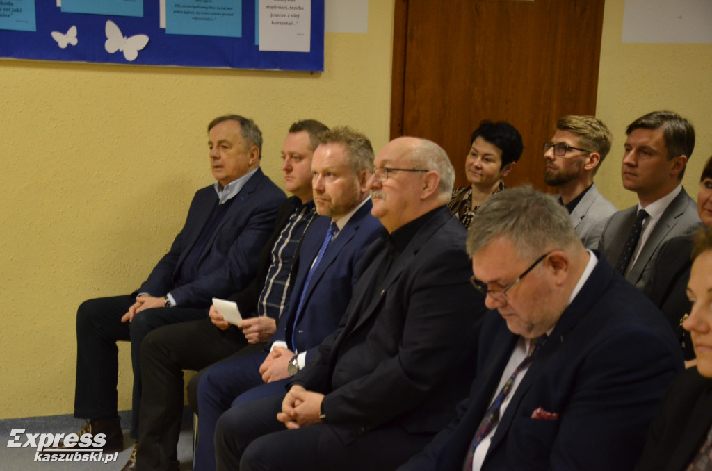 Prokowo. Otwarto zmodernizowaną część szkoły