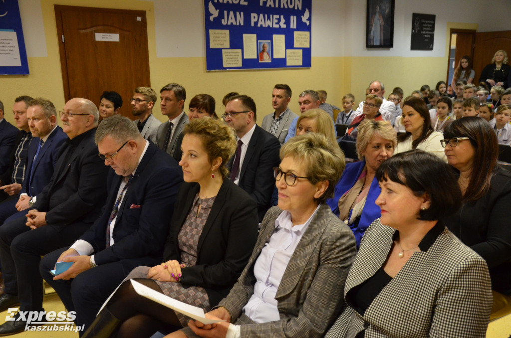 Prokowo. Otwarto zmodernizowaną część szkoły