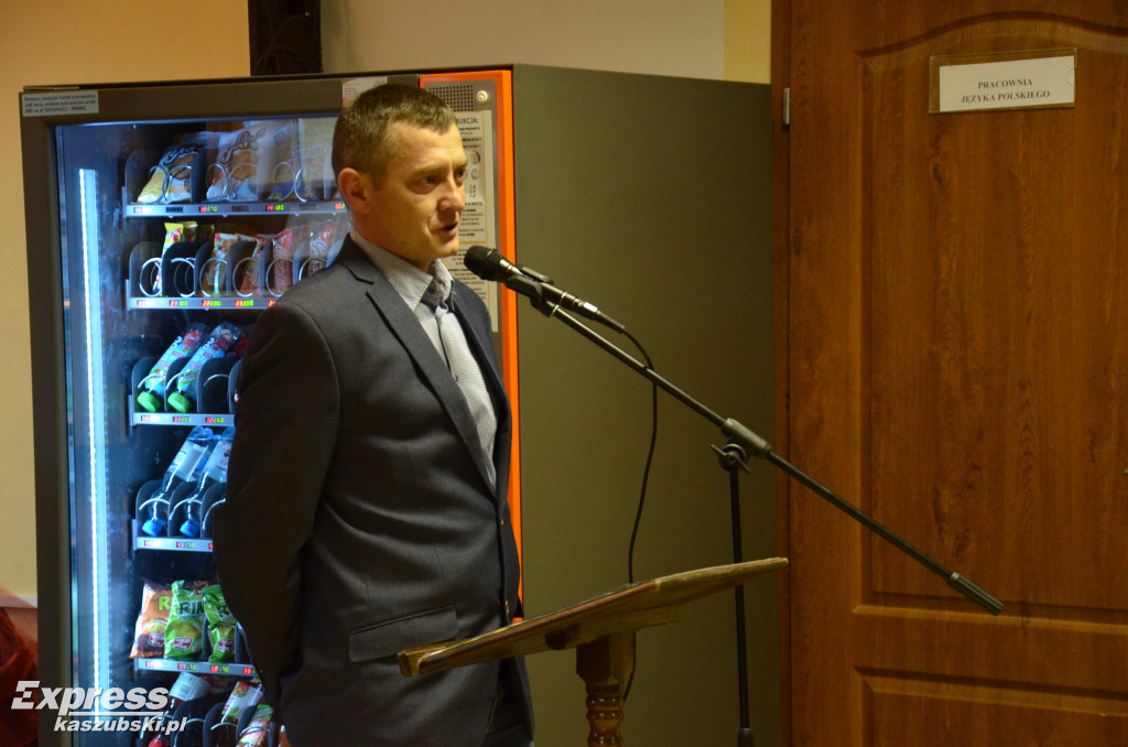 Prokowo. Otwarto zmodernizowaną część szkoły