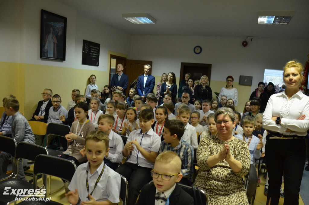 Prokowo. Otwarto zmodernizowaną część szkoły