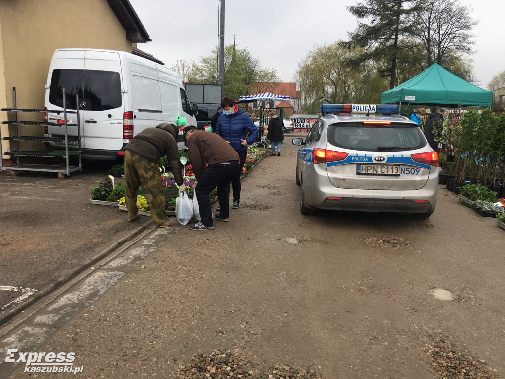 Święto Kwiatów i Krzewów w Sierakowicach