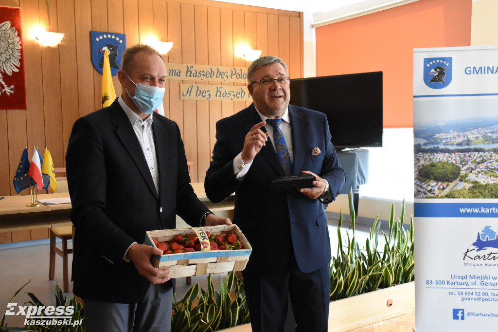 Dodatkowe pieniądze m.in. dla Kartuz i Sierakowic
