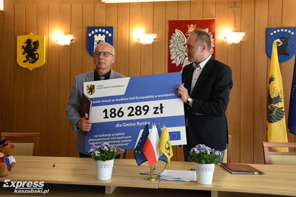 Dodatkowe pieniądze m.in. dla Kartuz i Sierakowic