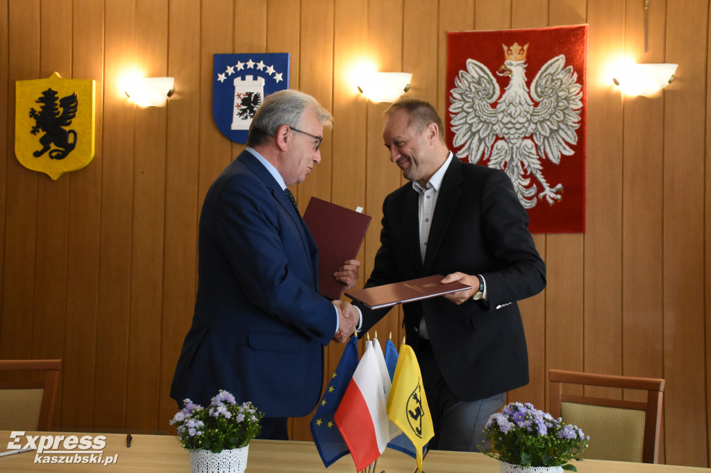 Dodatkowe pieniądze m.in. dla Kartuz i Sierakowic