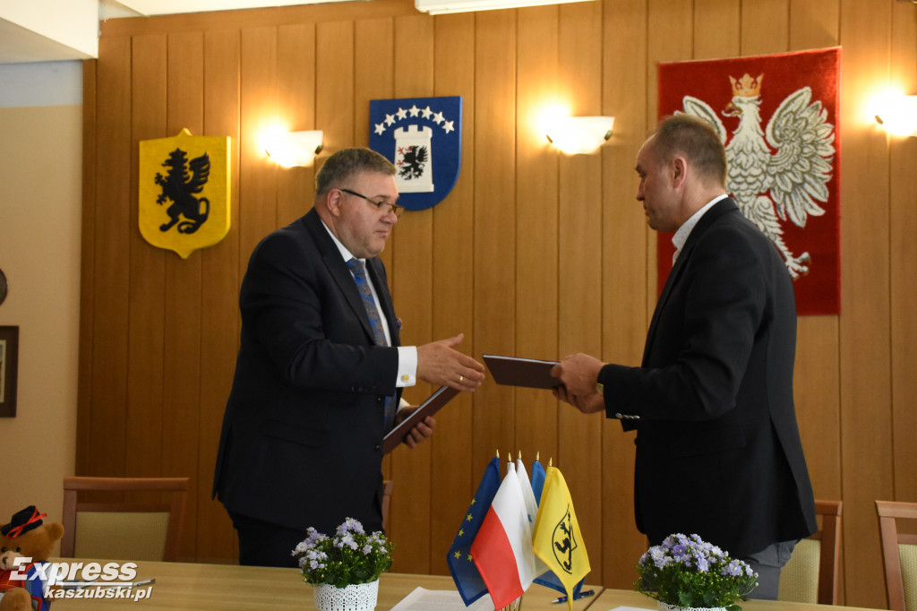 Dodatkowe pieniądze m.in. dla Kartuz i Sierakowic