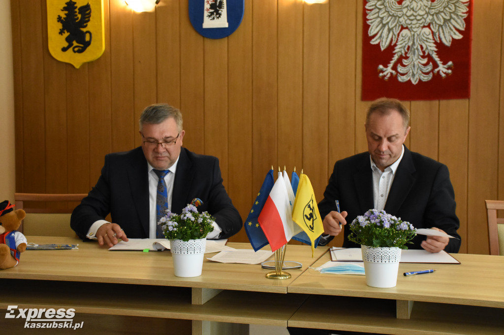 Dodatkowe pieniądze m.in. dla Kartuz i Sierakowic